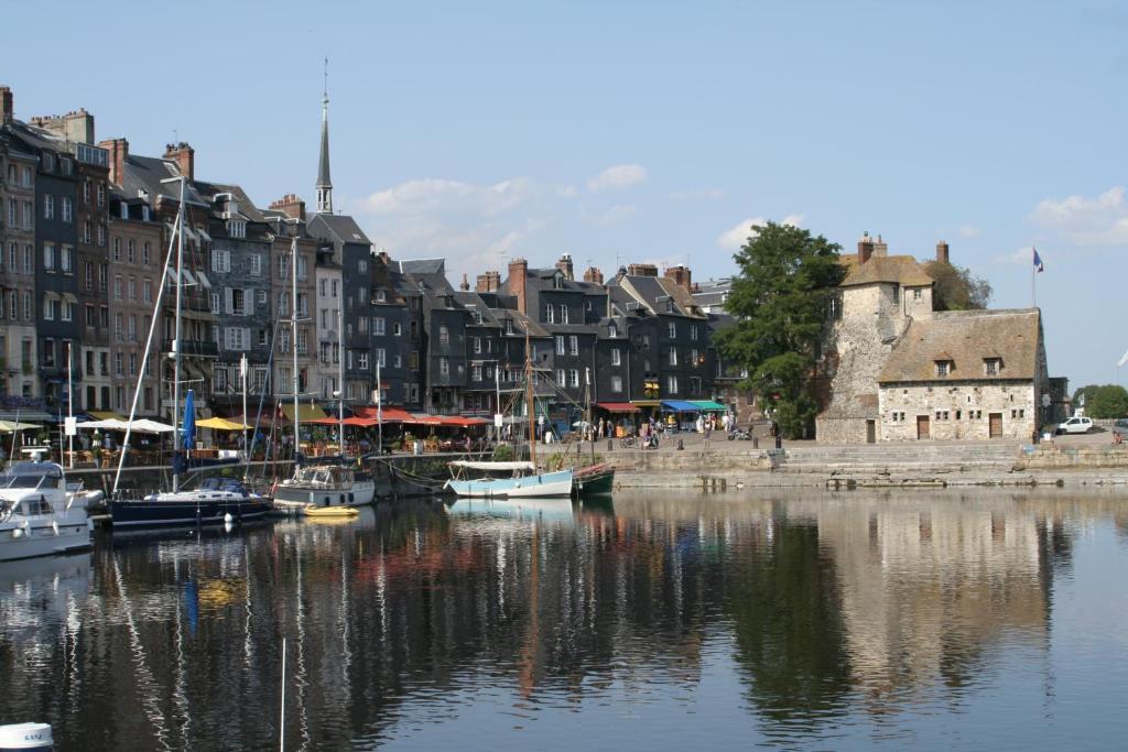 Chez Fifille Appartement Dans Honfleur Parking Prive Pokój zdjęcie